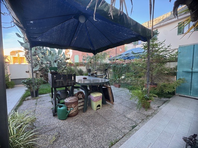 Bilocale con giardino in via antonio gramsci 58, Livorno