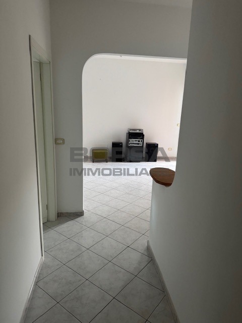 Bilocale con giardino in via del riposo 1, Livorno