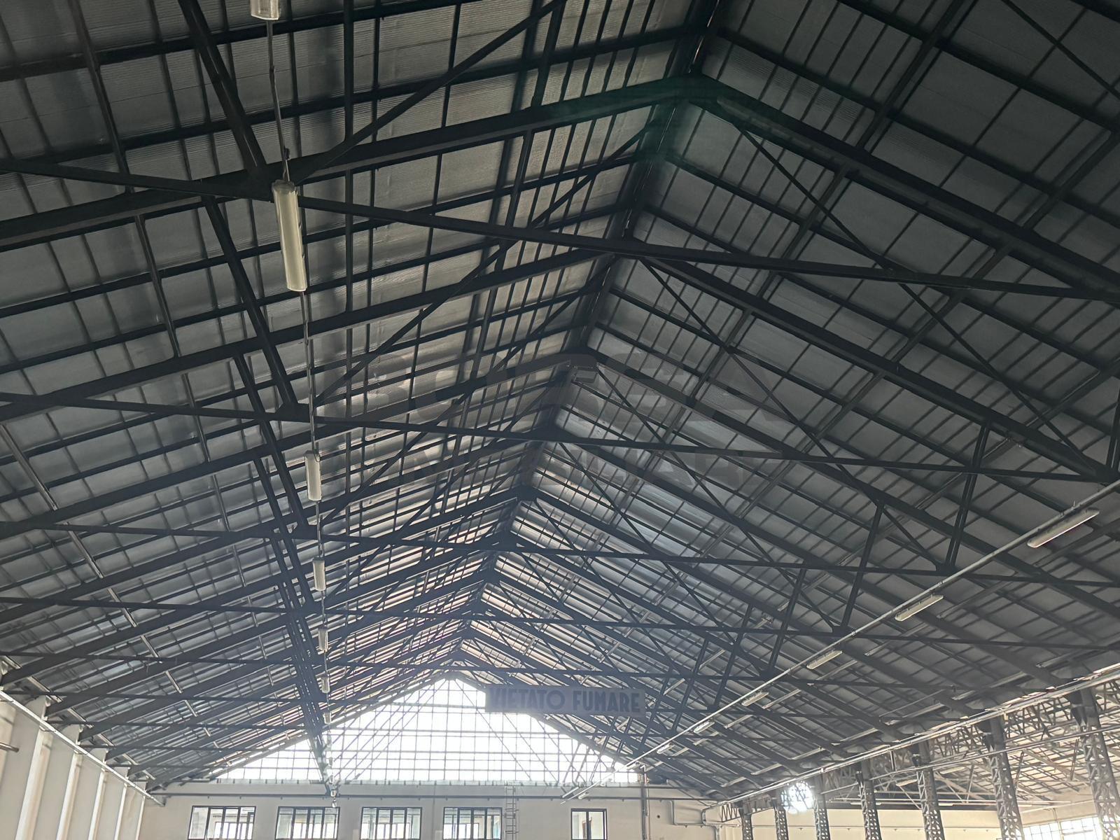 Magazzino in vendita in via salvatore orlando 10, Livorno