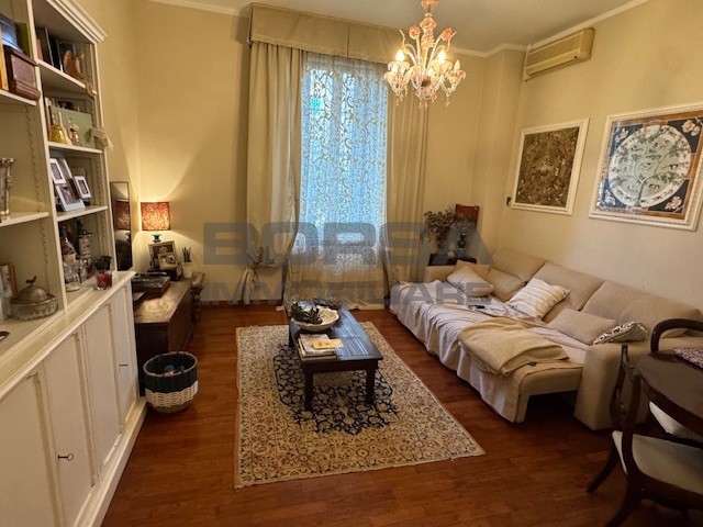 Casa indipendente con giardino in via giovanni marradi 118, Livorno