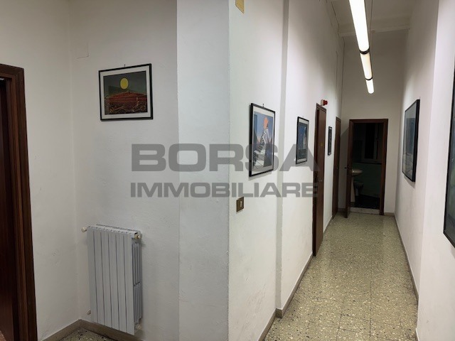 Ufficio da ristrutturare a Livorno