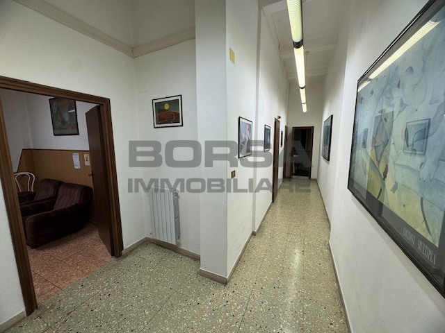 Ufficio da ristrutturare a Livorno