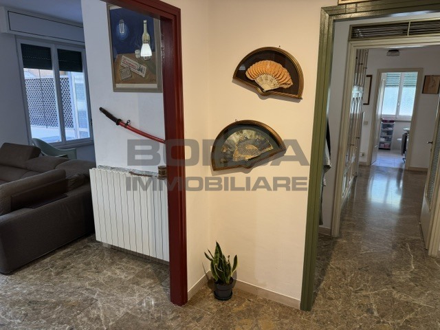 Appartamento con giardino in via calzabigi 66, Livorno