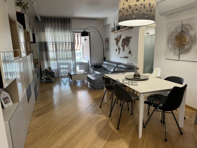 Quadrilocale con giardino in via calzabigi 142, Livorno