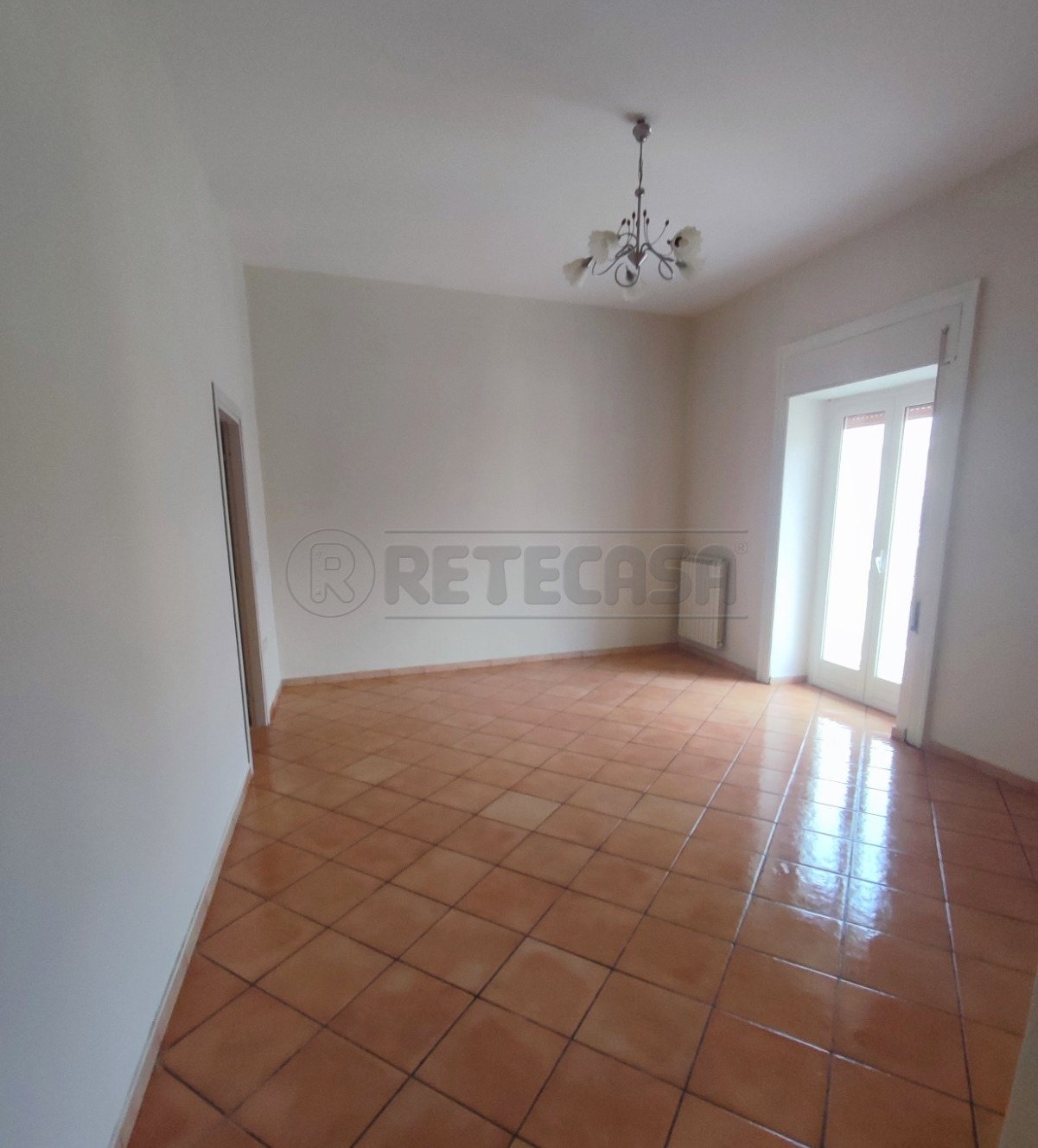 Trilocale ristrutturato a San Nicola la Strada