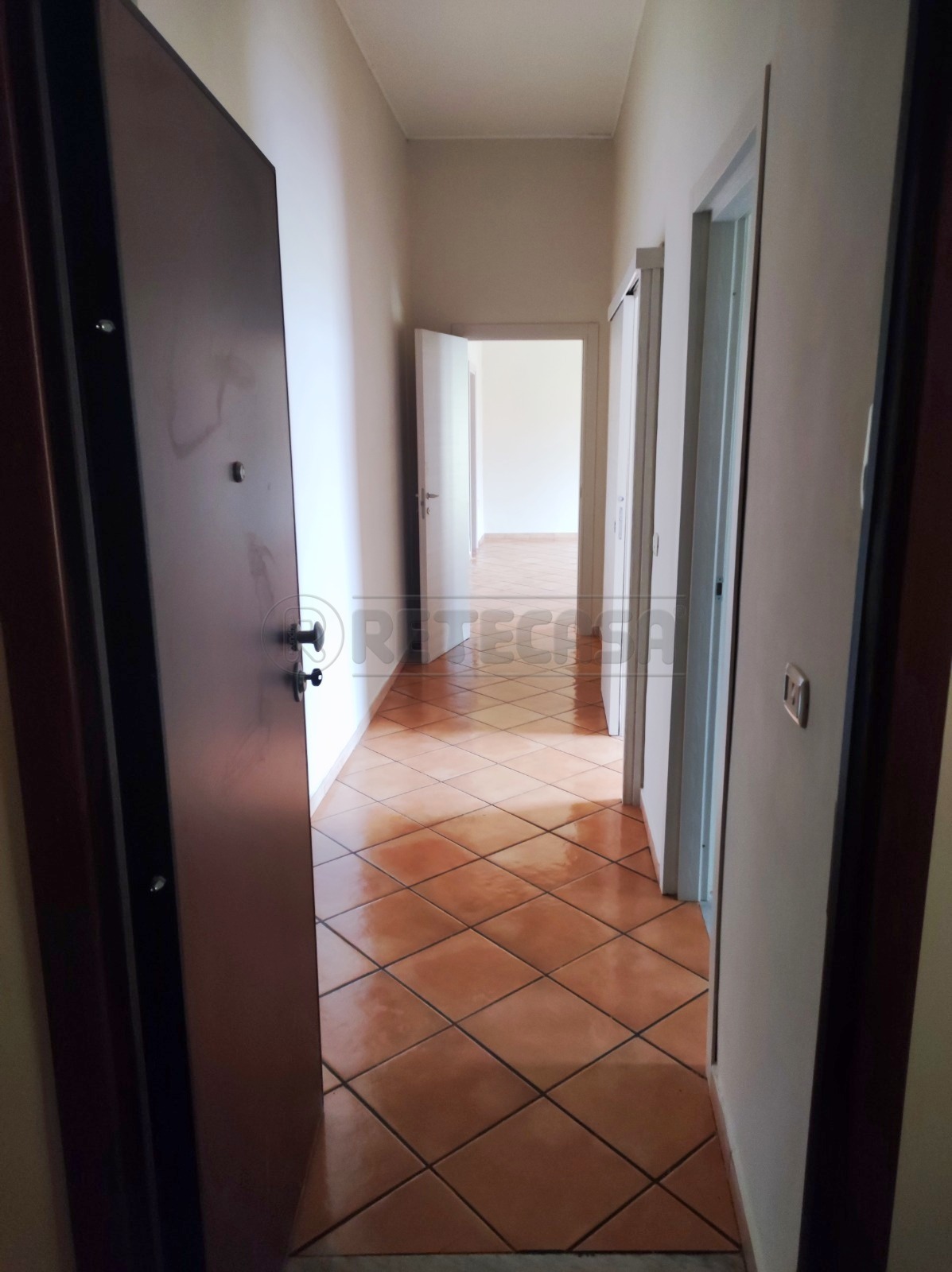 Trilocale ristrutturato a San Nicola la Strada