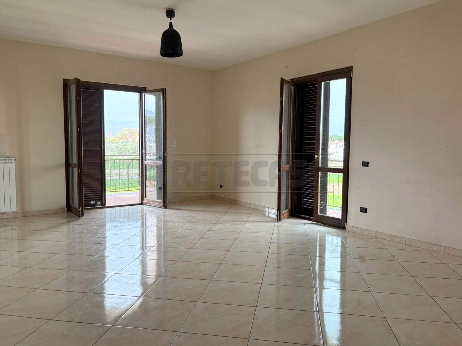 Appartamento in affitto in via appia antica, Recale