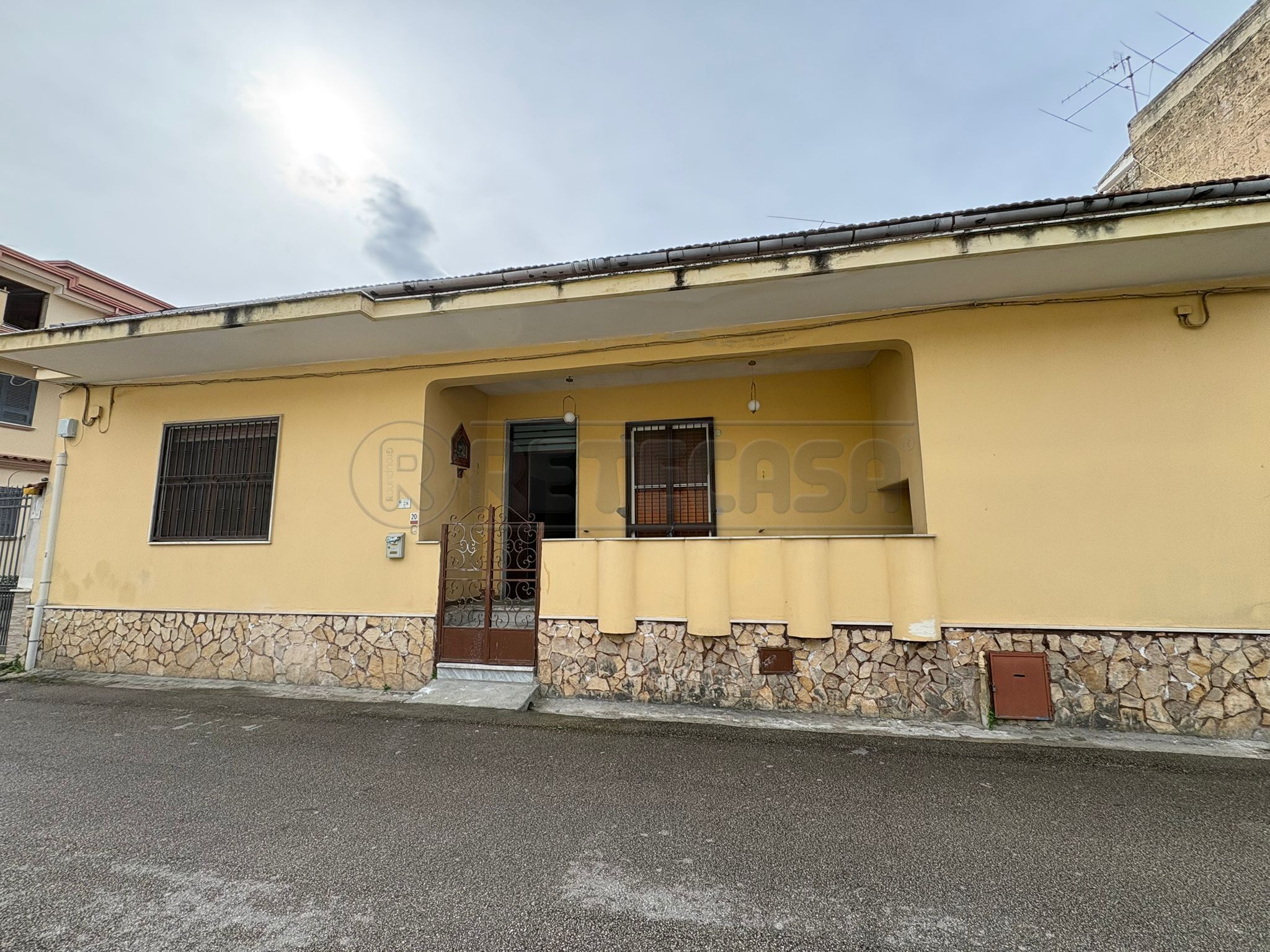 Casa indipendente da ristrutturare in via foggia, Marcianise