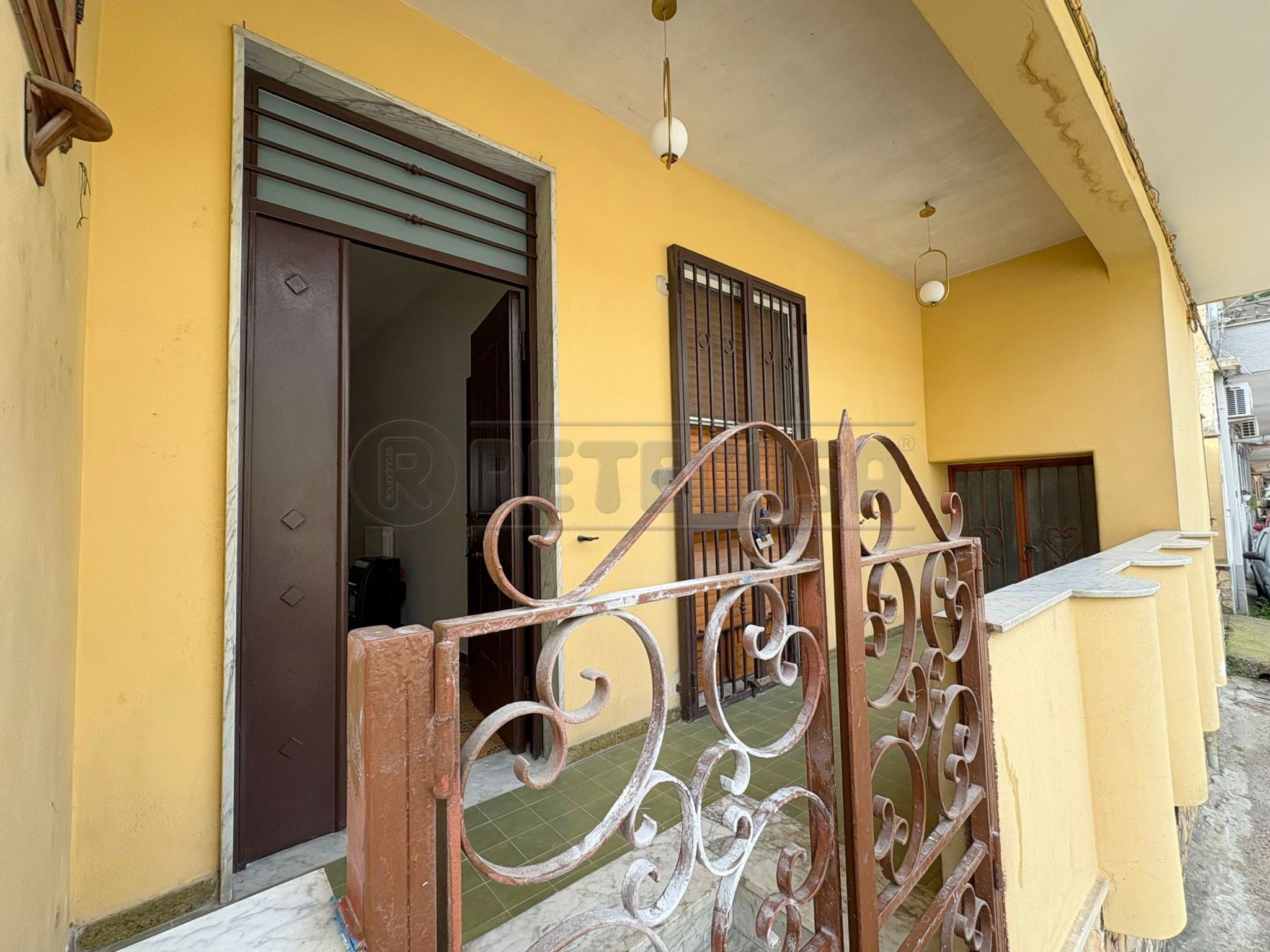 Casa indipendente da ristrutturare in via foggia, Marcianise