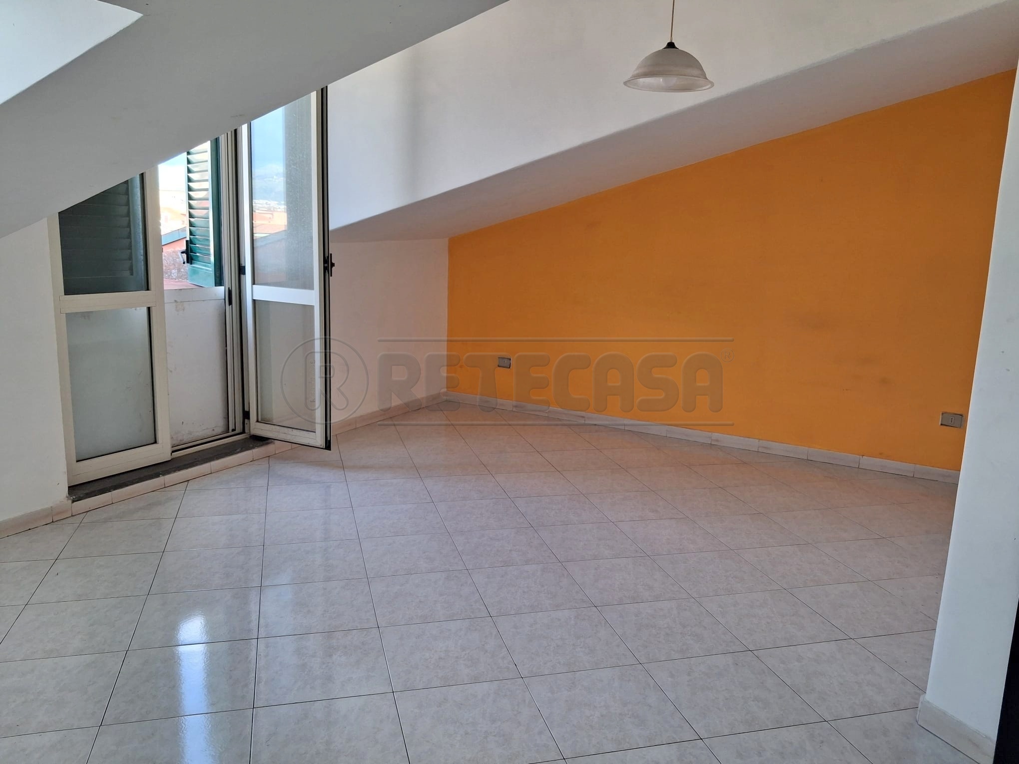 Quadrilocale in affitto in via giacomo colombo, Marcianise