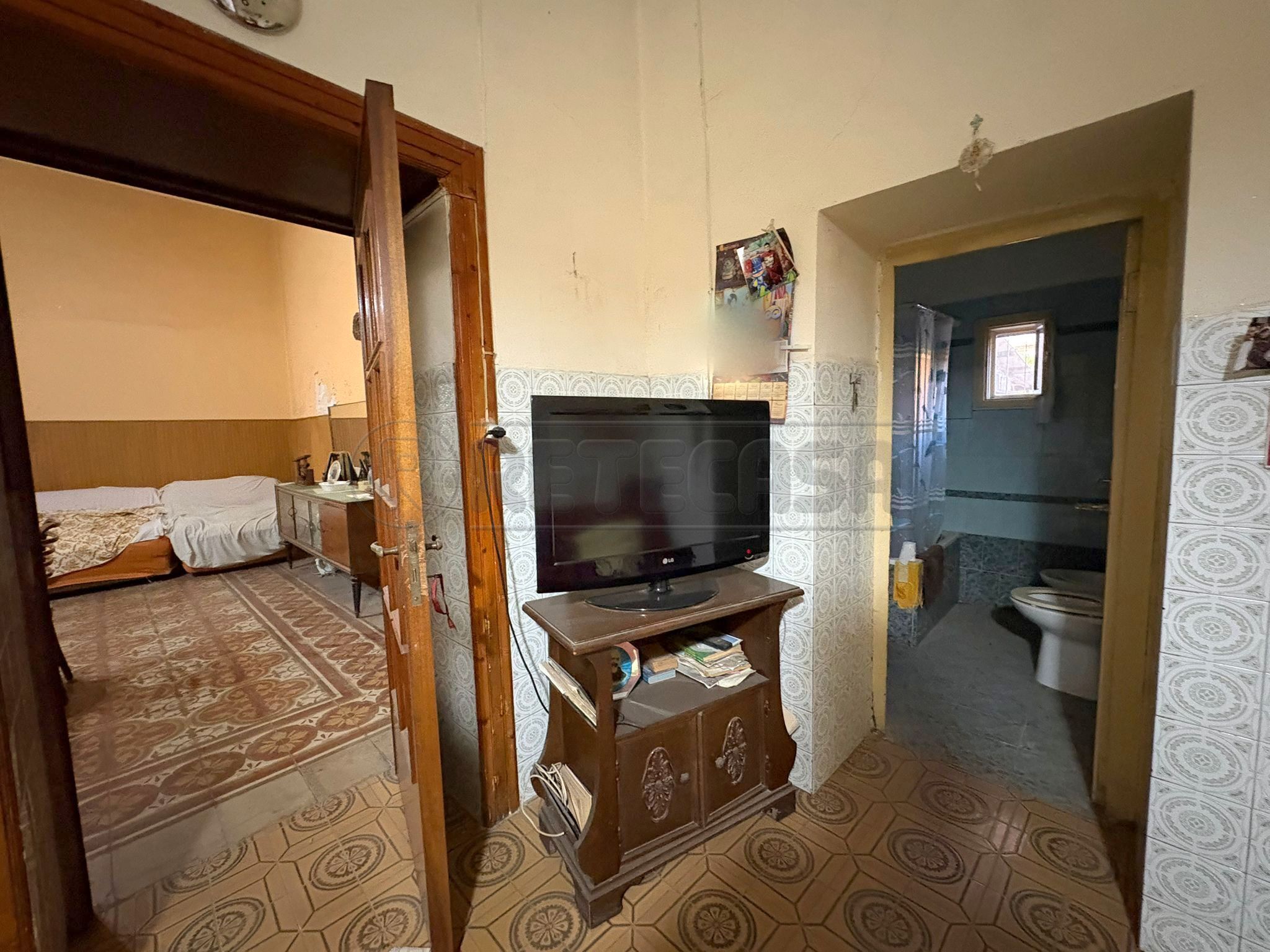 Casa indipendente da ristrutturare in via marte, Marcianise