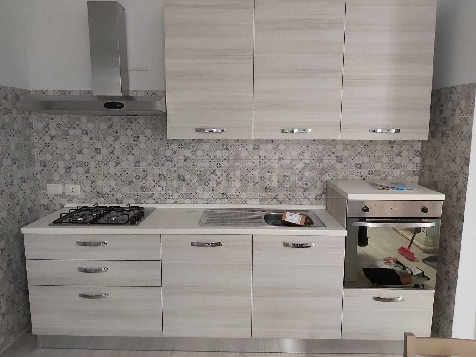 Trilocale in affitto in viale della vittoria, Marcianise