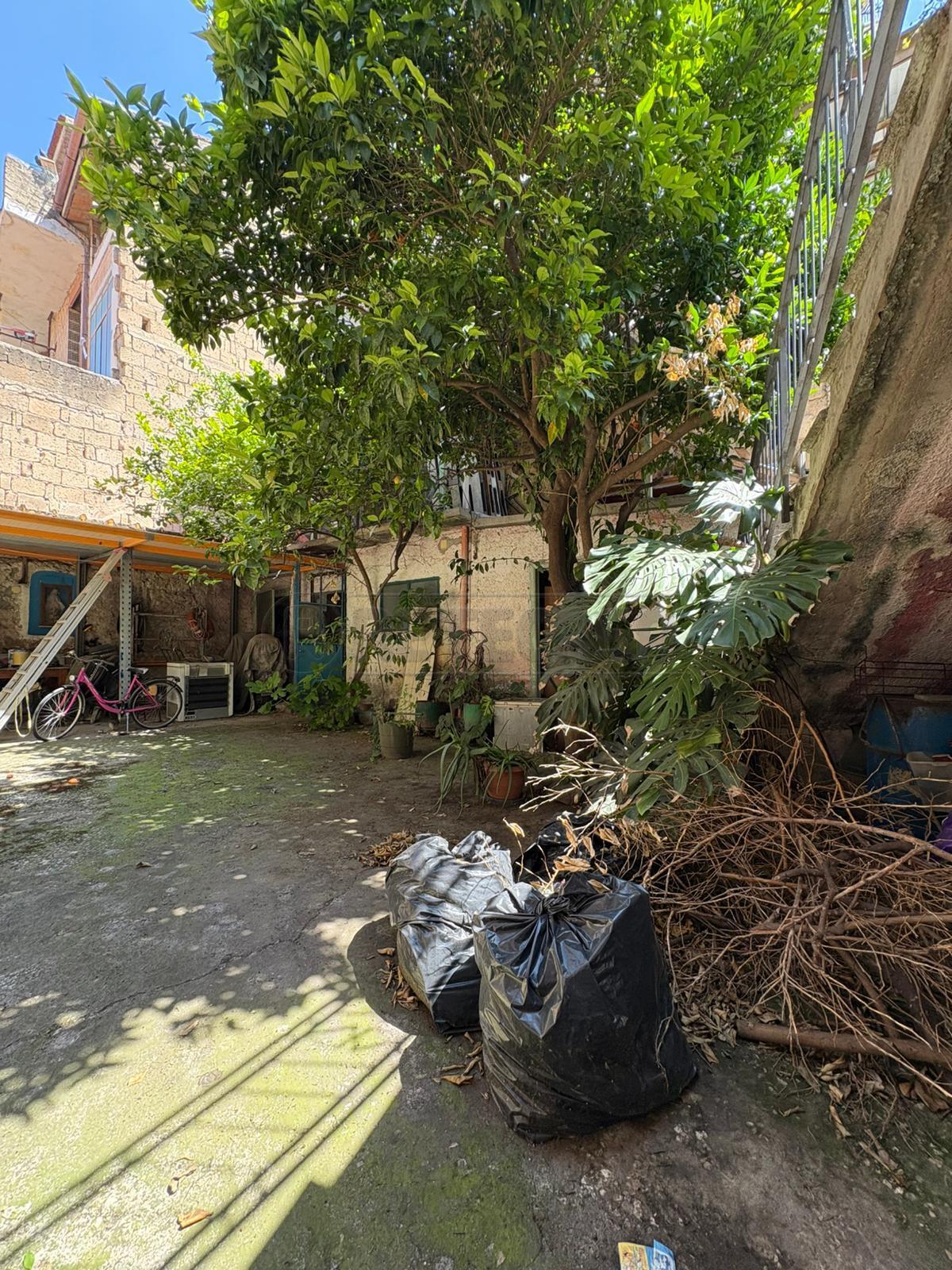 Casa indipendente da ristrutturare in via giuseppe verdi 101, Marcianise
