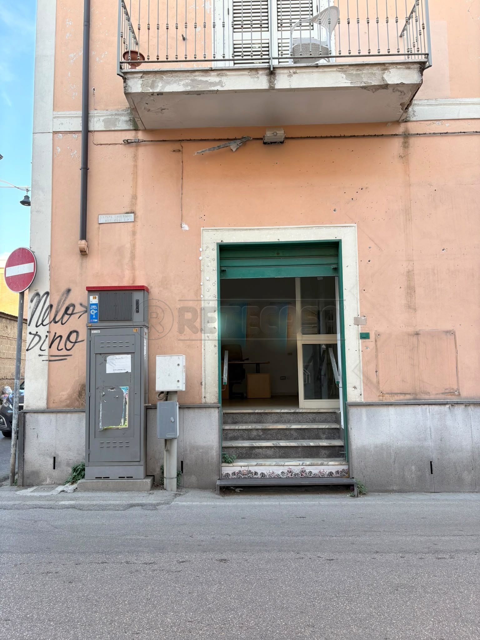 Locale commerciale in affitto in via santa croce, Capodrise