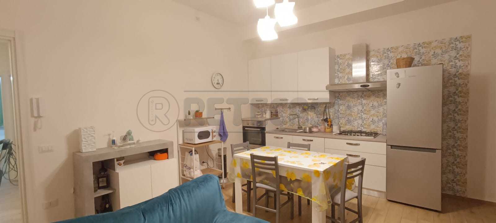 Trilocale ristrutturato in viale della vittoria, Marcianise