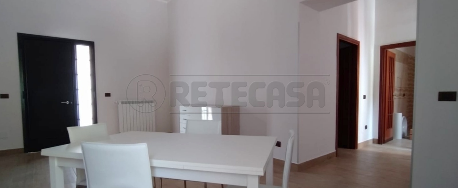 Bilocale ristrutturato in via francesco busacca, Marcianise