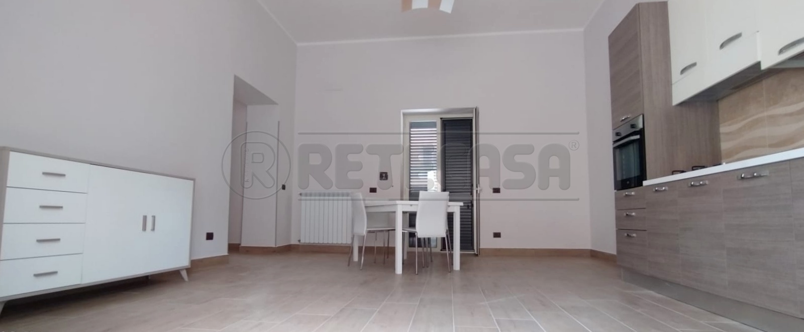 Bilocale ristrutturato in via francesco busacca, Marcianise