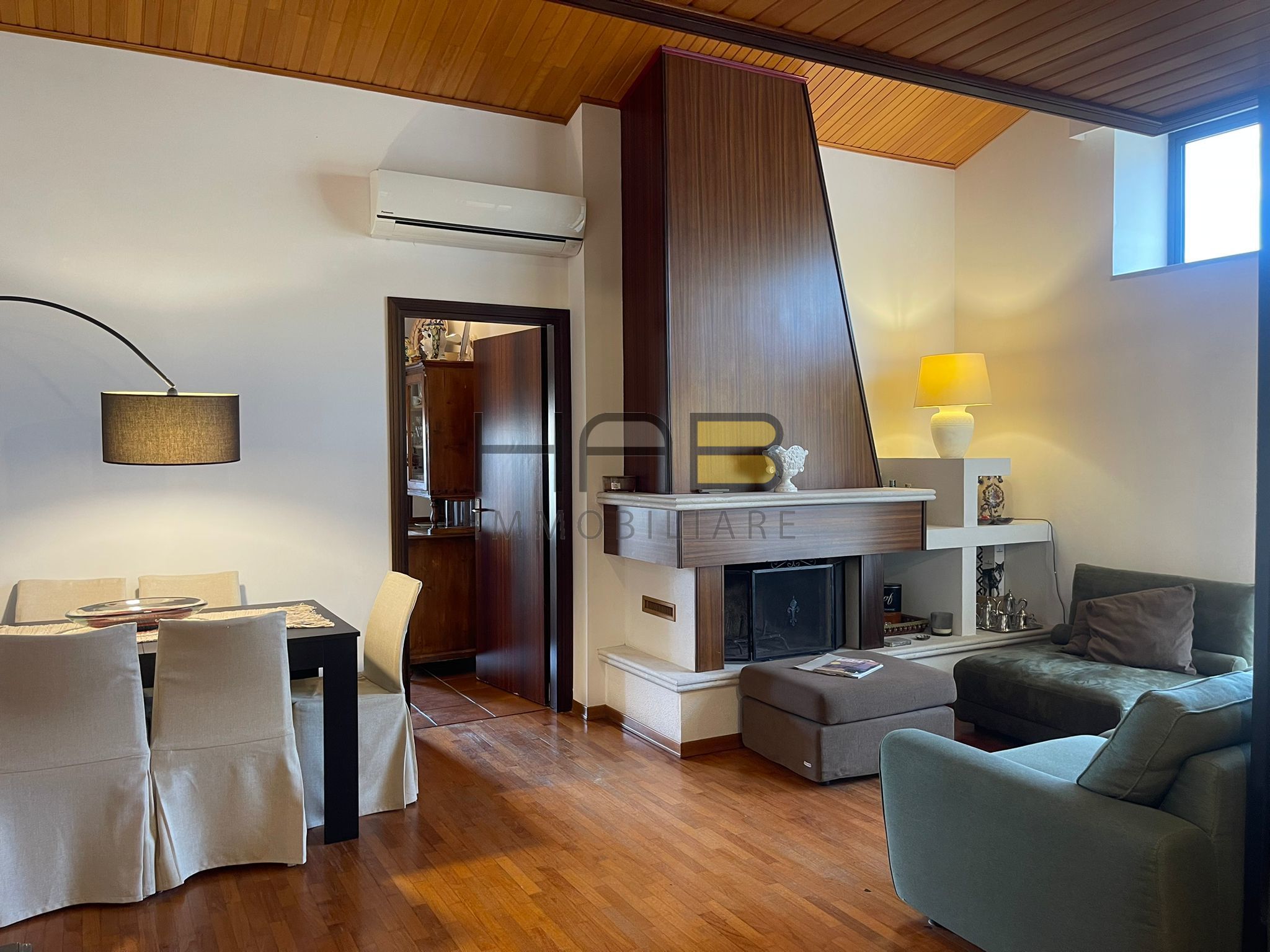 Attico con box in via filippo corridoni, Erice