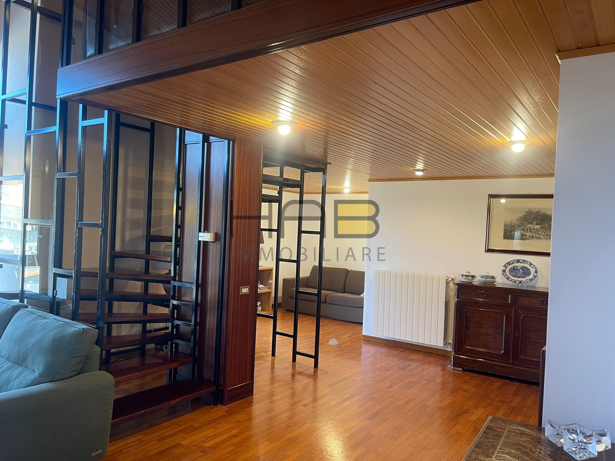 Attico con box in via filippo corridoni, Erice