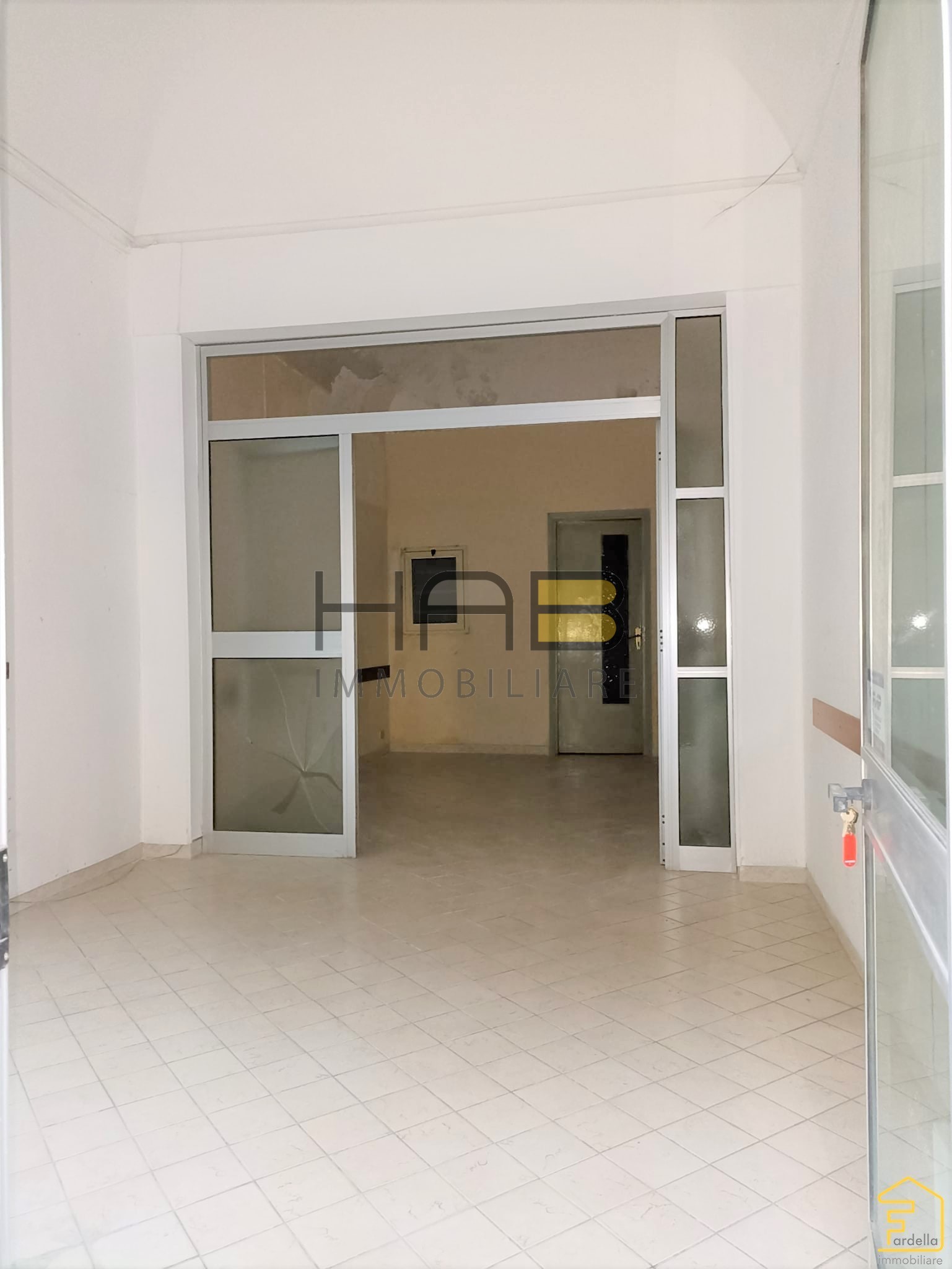 Ufficio in affitto in via santa maria di capua, Trapani