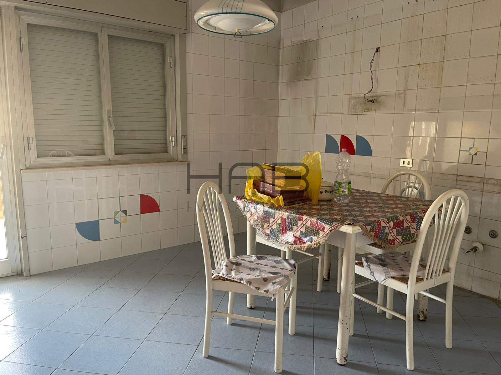 Attico con terrazzi in via alberto mario, Trapani