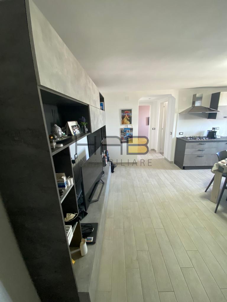 Appartamento con terrazzo in via bruno salvatore, Erice