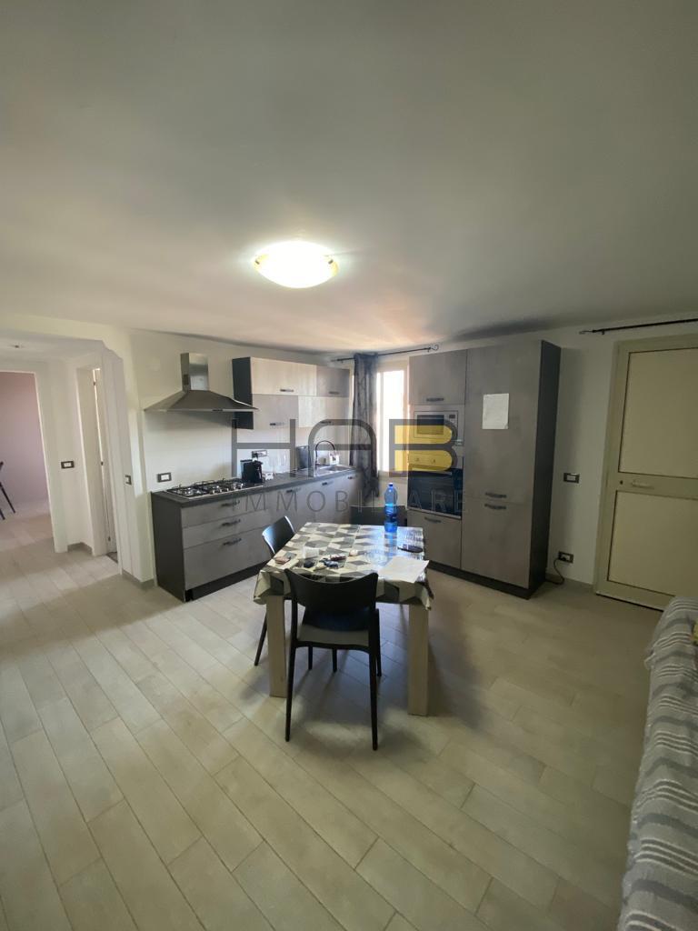 Appartamento con terrazzo in via bruno salvatore, Erice