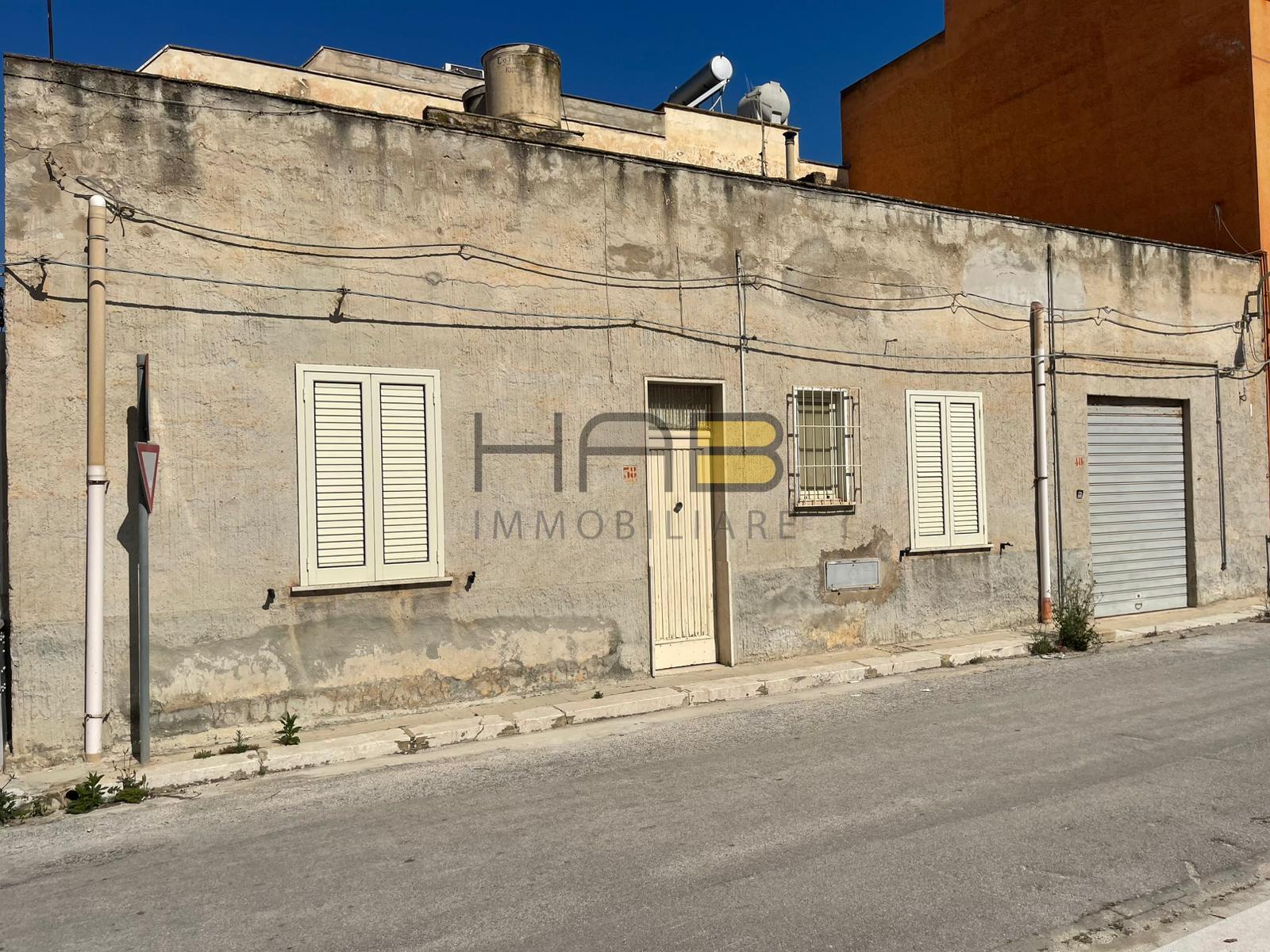 Casa indipendente con terrazzo a Paceco