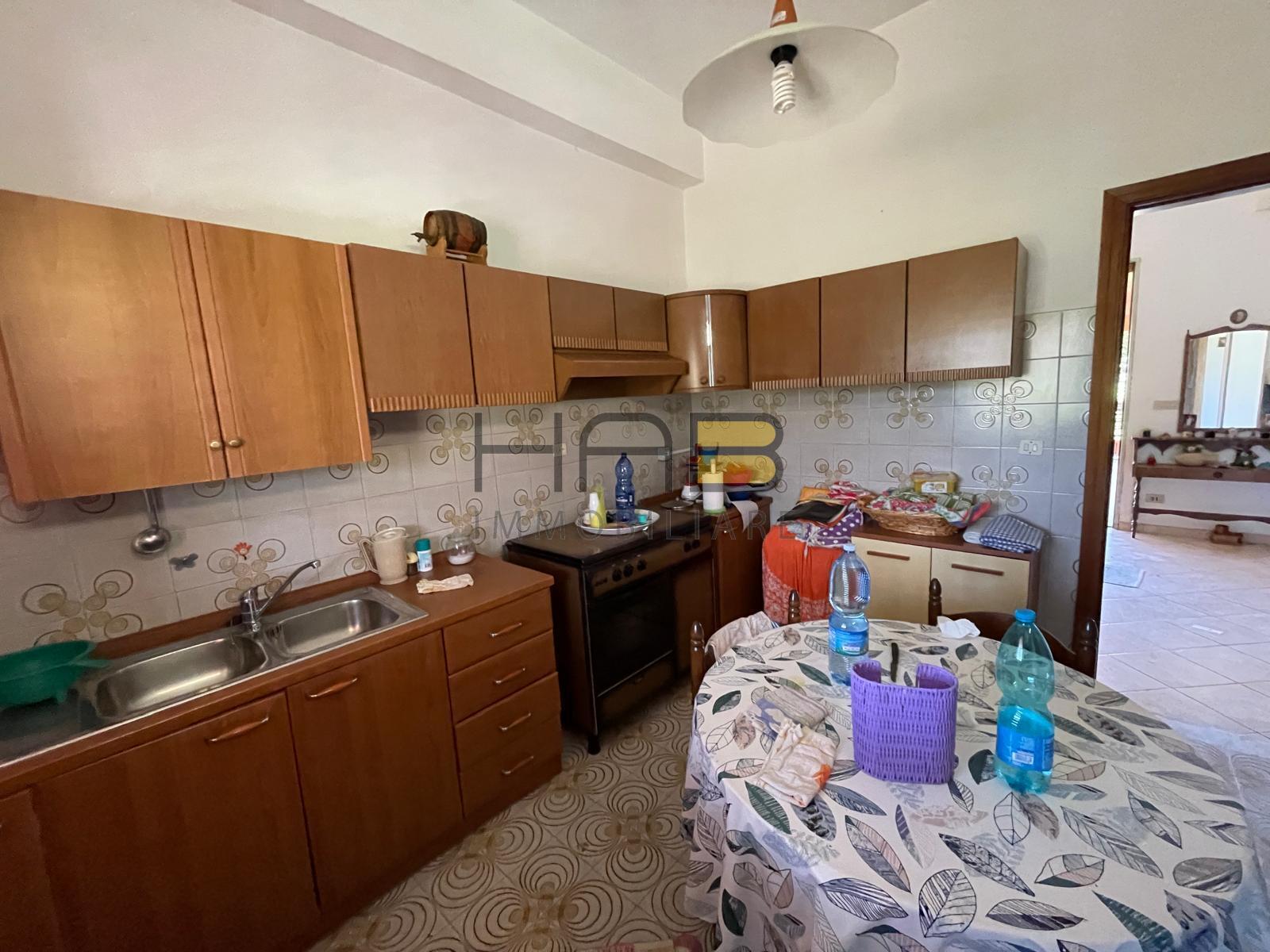 Casa indipendente con terrazzo in via luca pagoto, Buseto Palizzolo