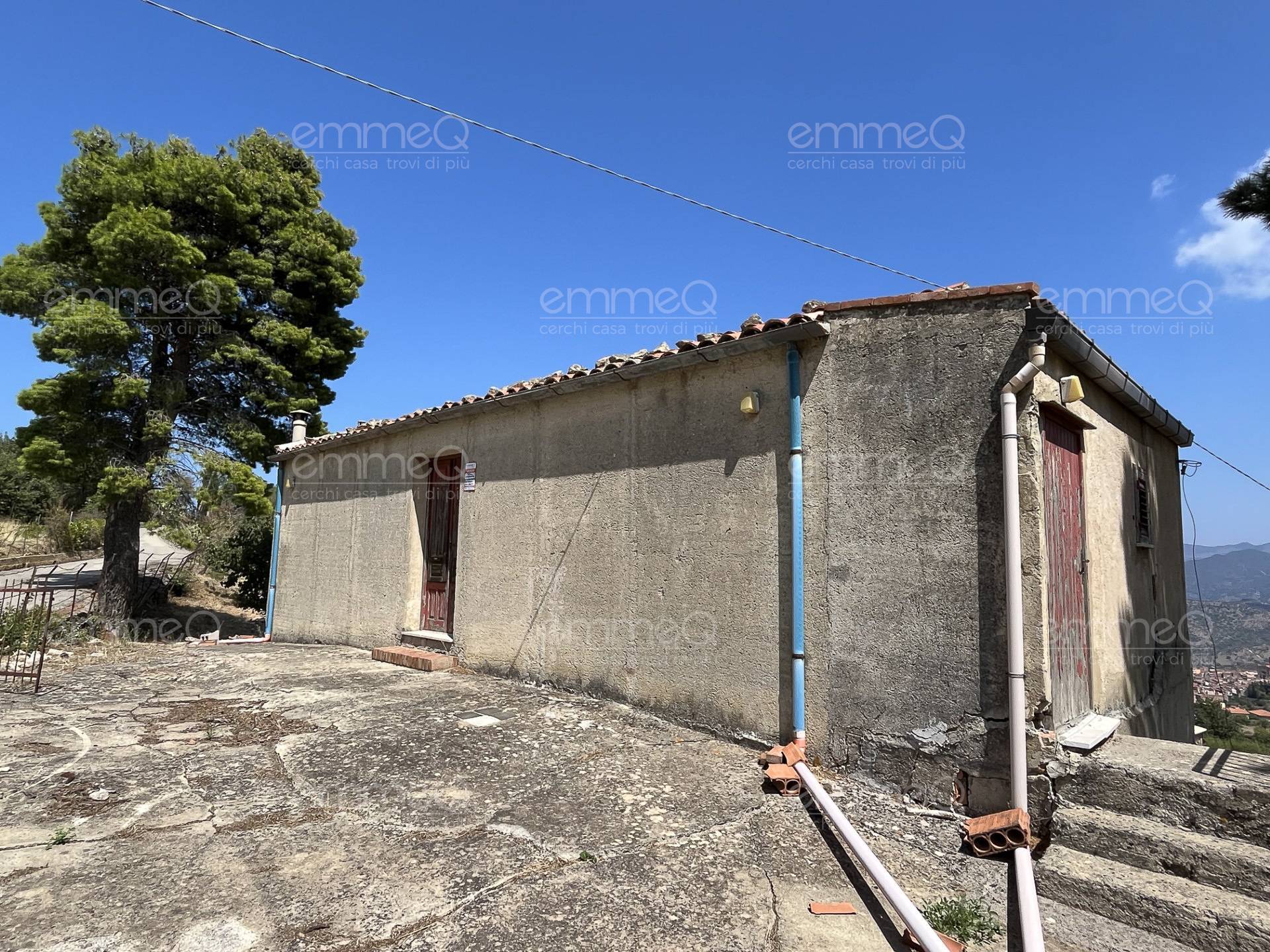 Appartamento in vendita a Castelbuono