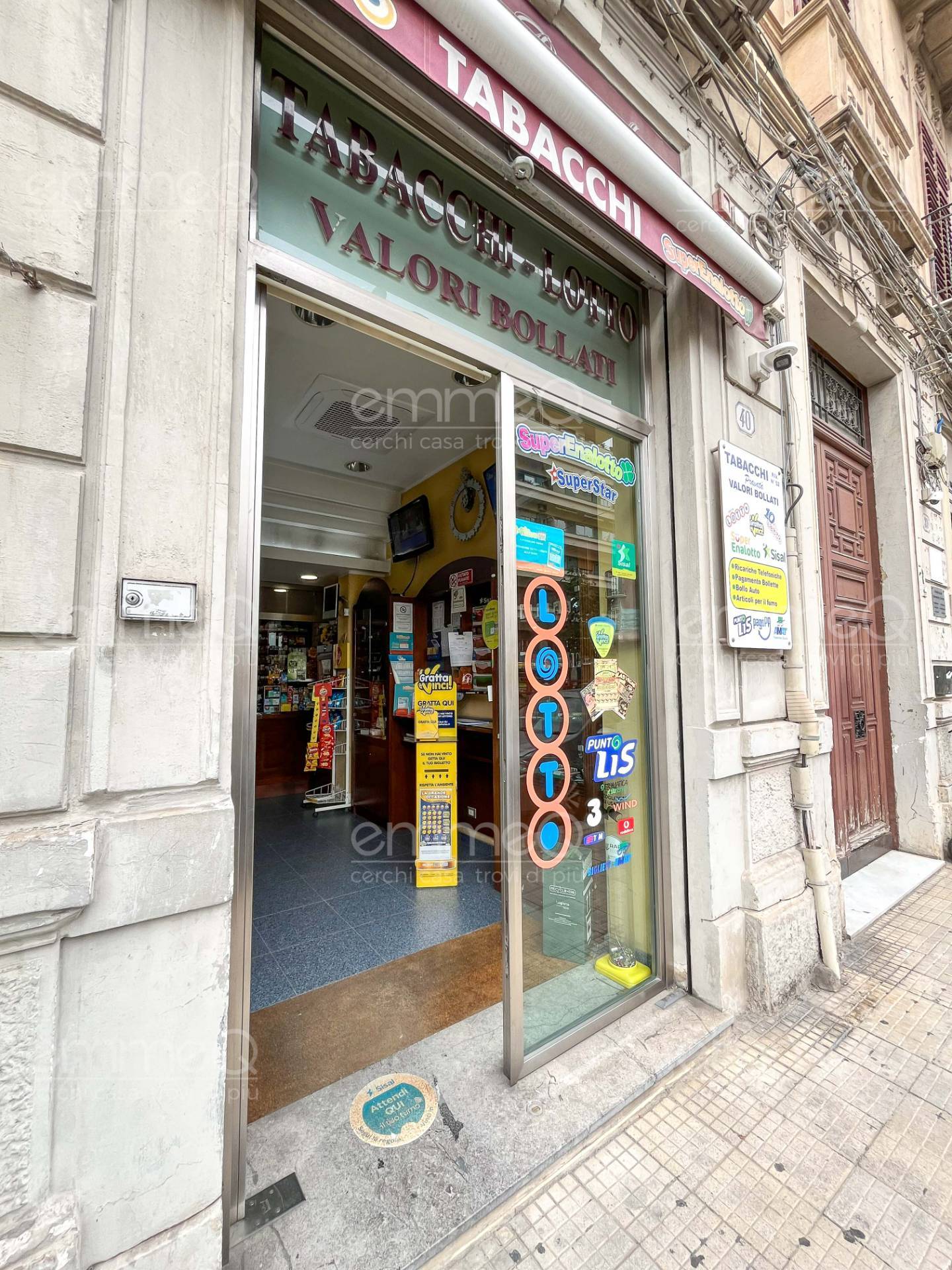 Tabaccheria in vendita a Palermo, Tribunale - Villa Filippina