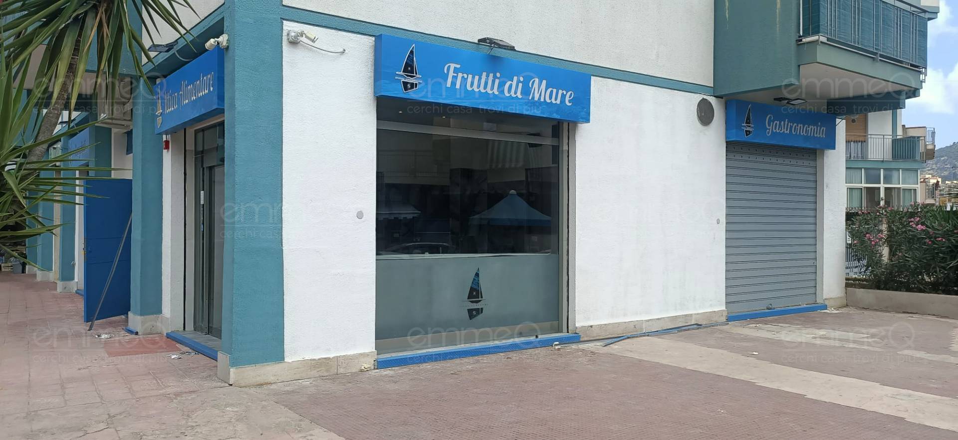 Locale commerciale in vendita a Palermo, Michelangelo - Cruillas