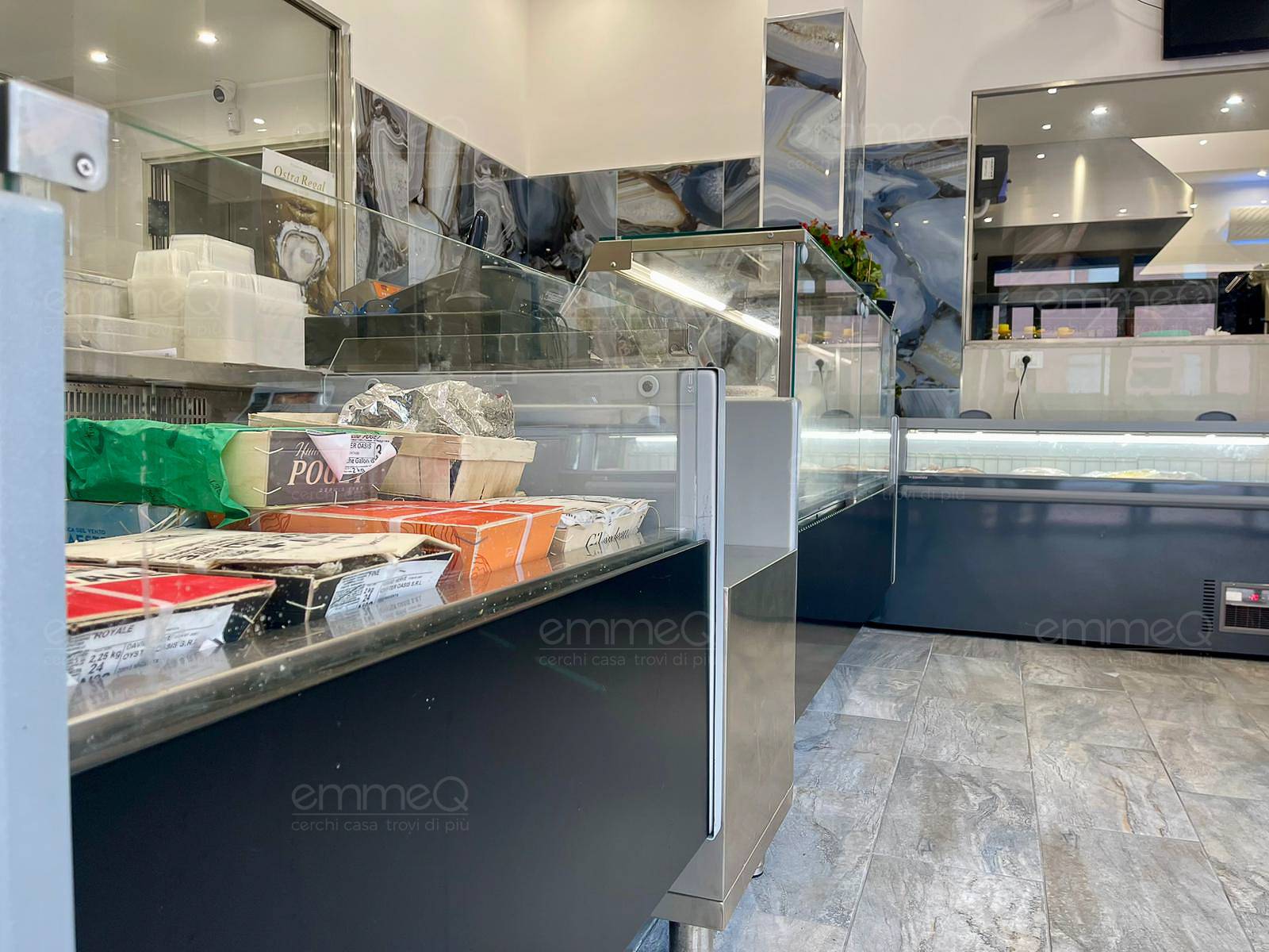 Locale commerciale in vendita a Palermo, Michelangelo - Cruillas