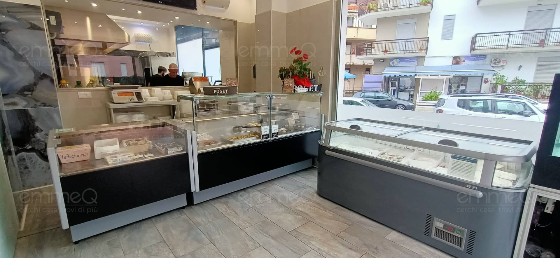 Locale commerciale in vendita a Palermo, Michelangelo - Cruillas