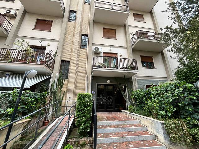 Appartamento in affitto a Palermo, Giotto