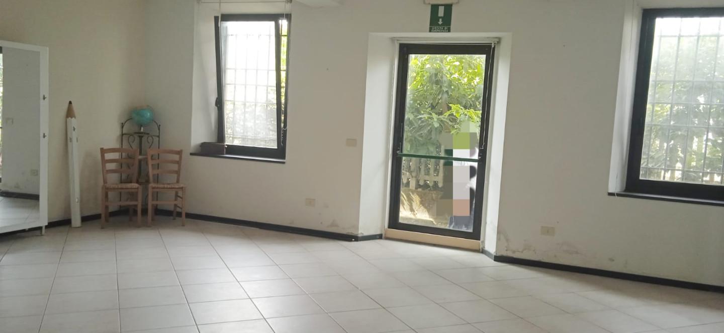 Locale commerciale in vendita, Montale stazione