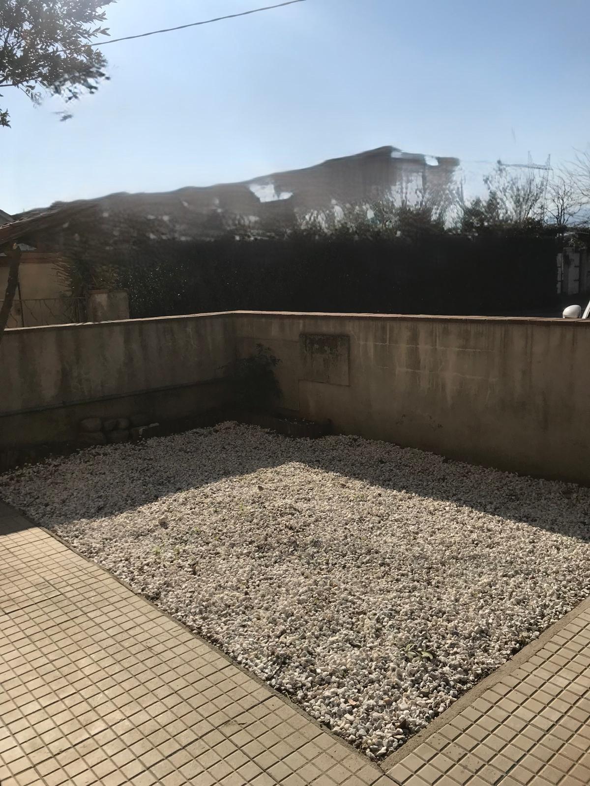 Casa indipendente con giardino a Quarrata