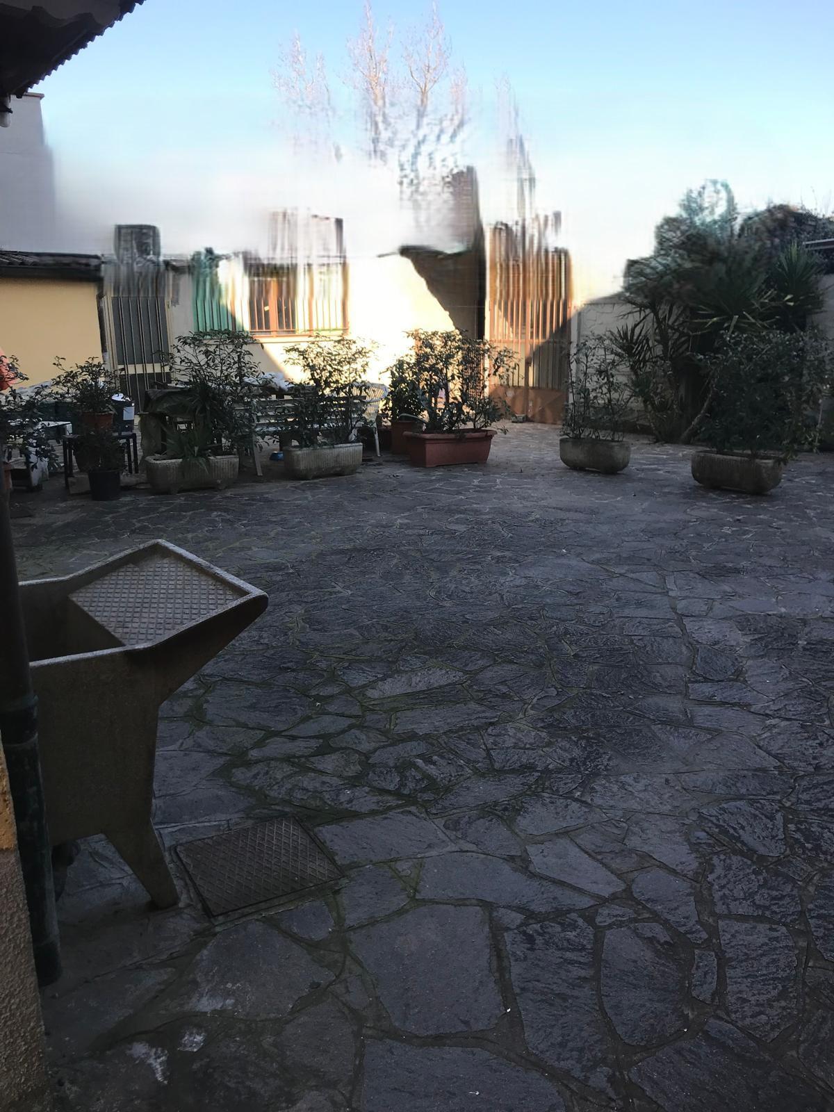 Casa indipendente con giardino a Quarrata