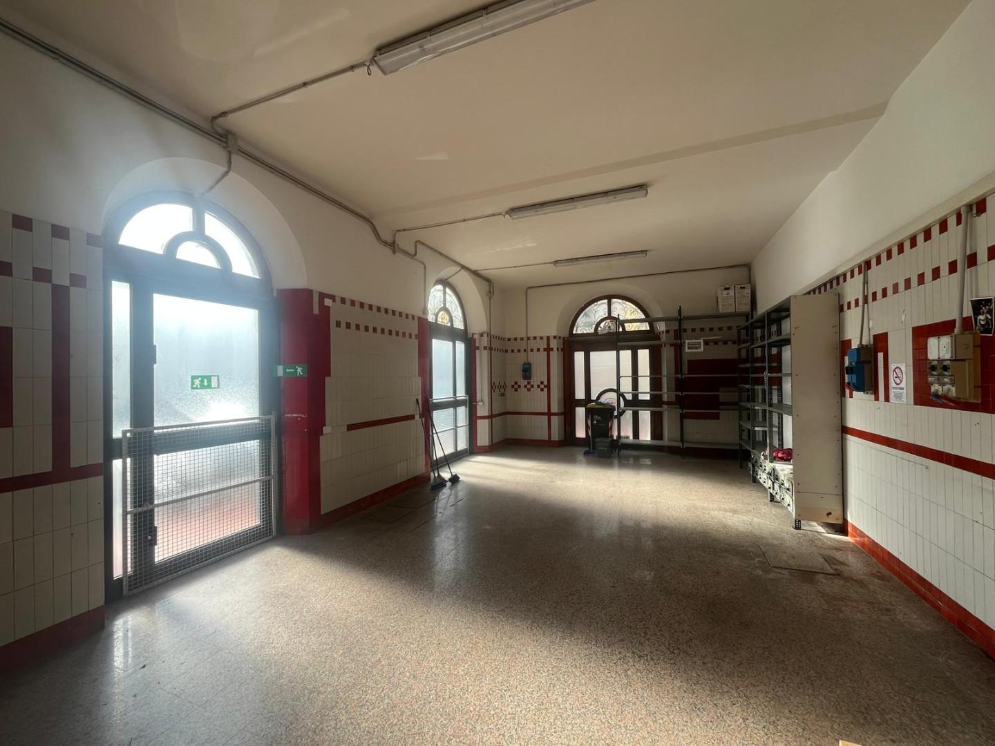Negozio in vendita, Montale stazione