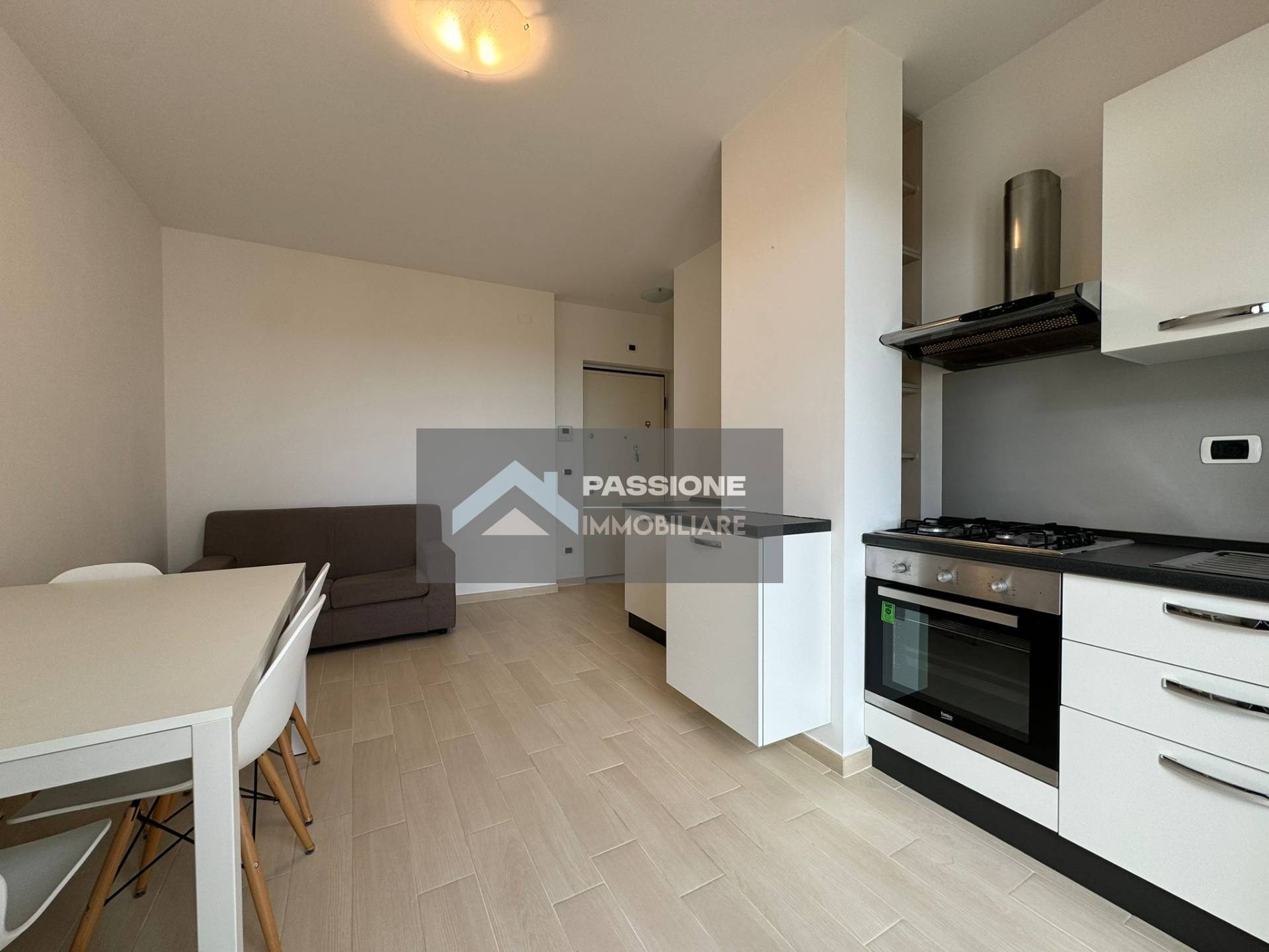 Appartamento in vendita a Martinsicuro, Zona Mare