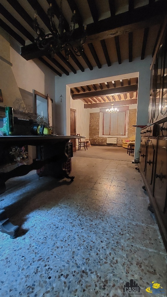 Casa indipendente con giardino a Soragna