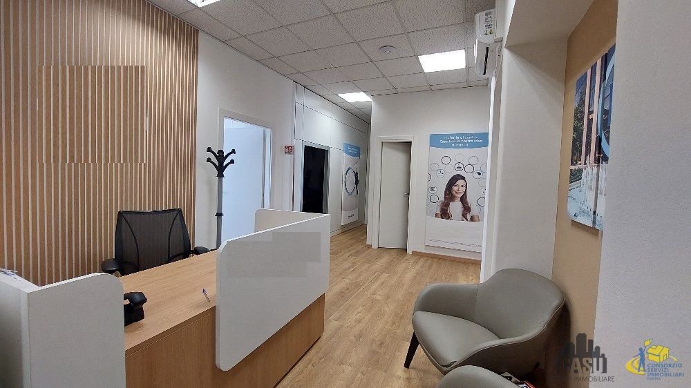 Ufficio ristrutturato a Parma