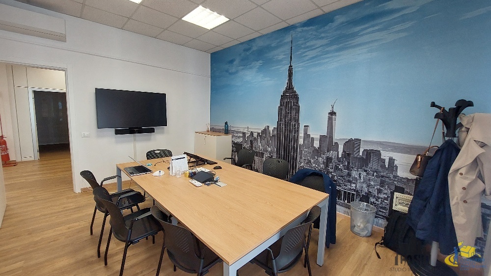 Ufficio ristrutturato a Parma