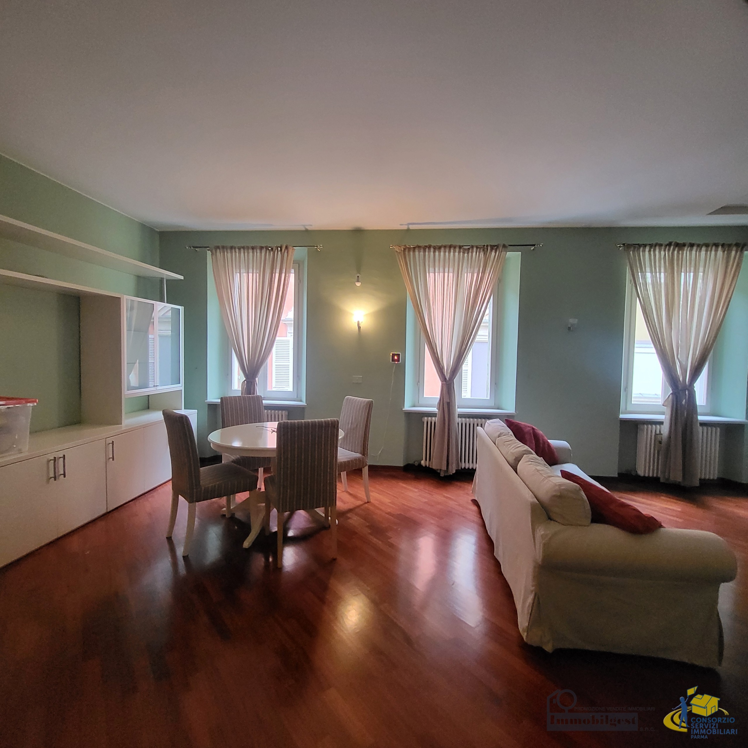 Trilocale in vendita in strada francesco petrarca, Parma