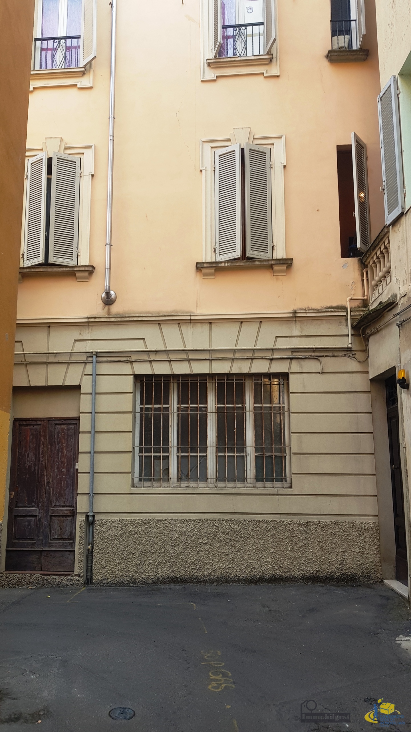 Trilocale in affitto in borgo schizzati 17, Parma