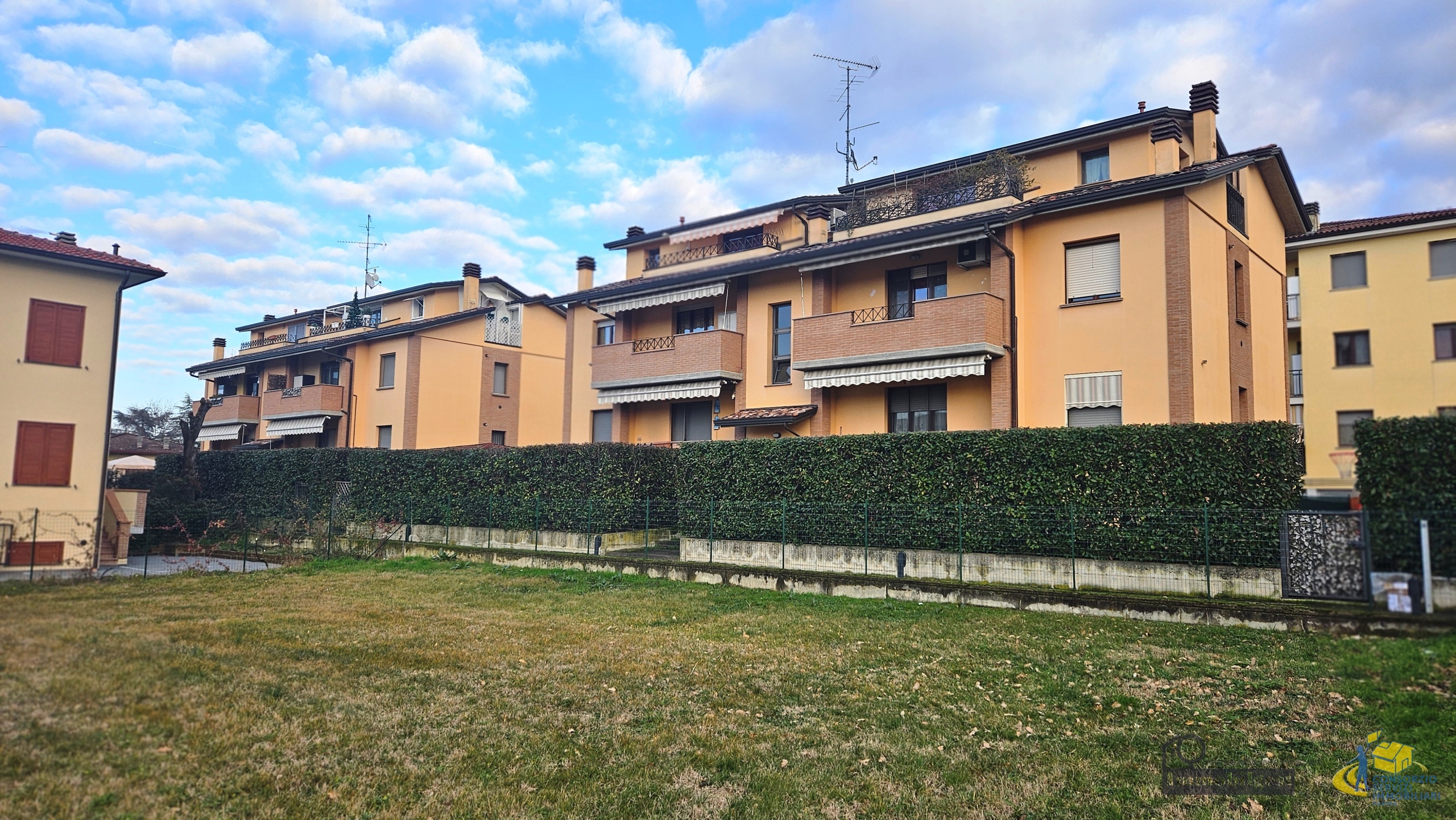 Trilocale con box in via della liberzione 27, Lesignano de' Bagni