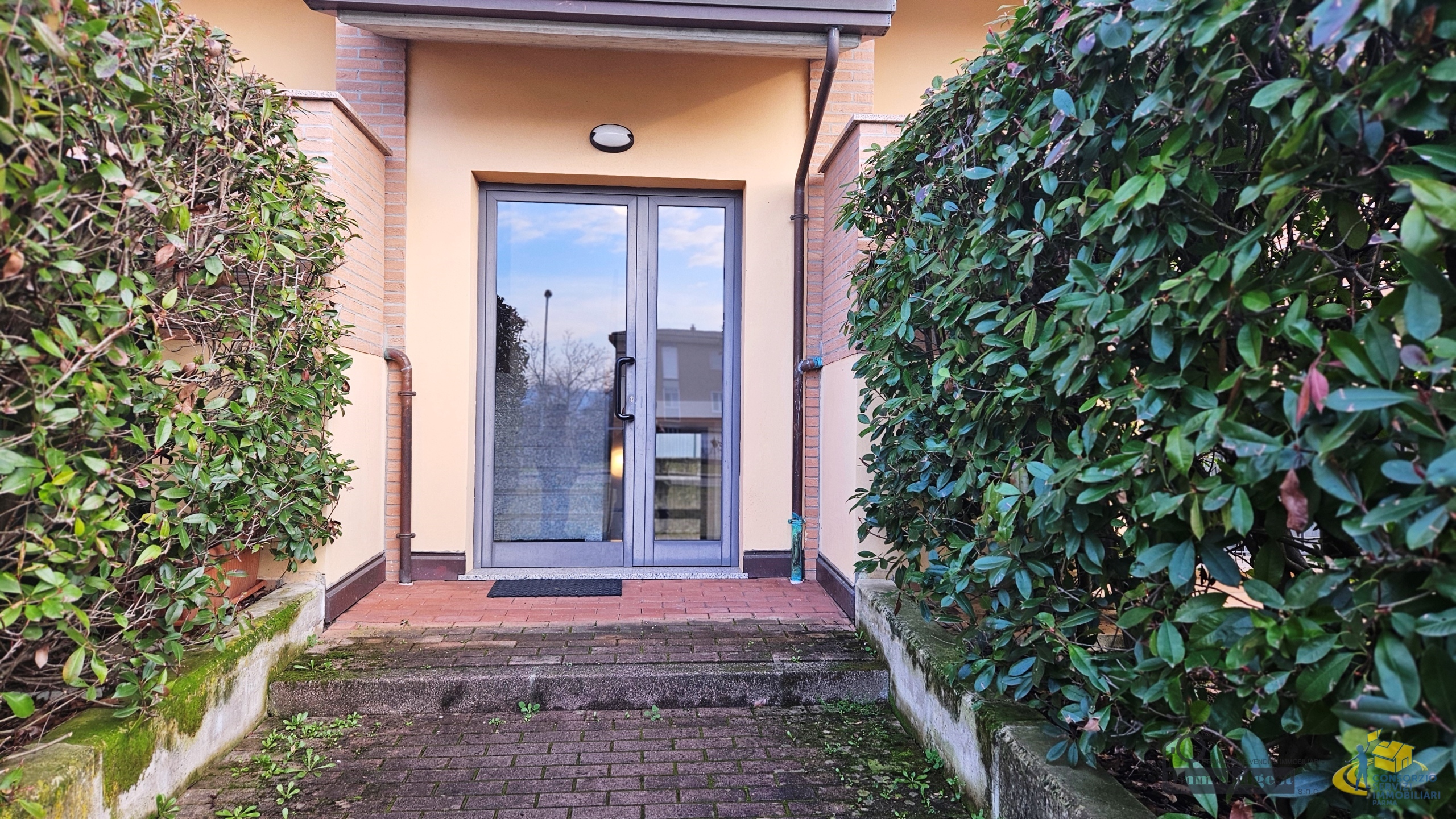 Trilocale con box in via della liberzione 27, Lesignano de' Bagni