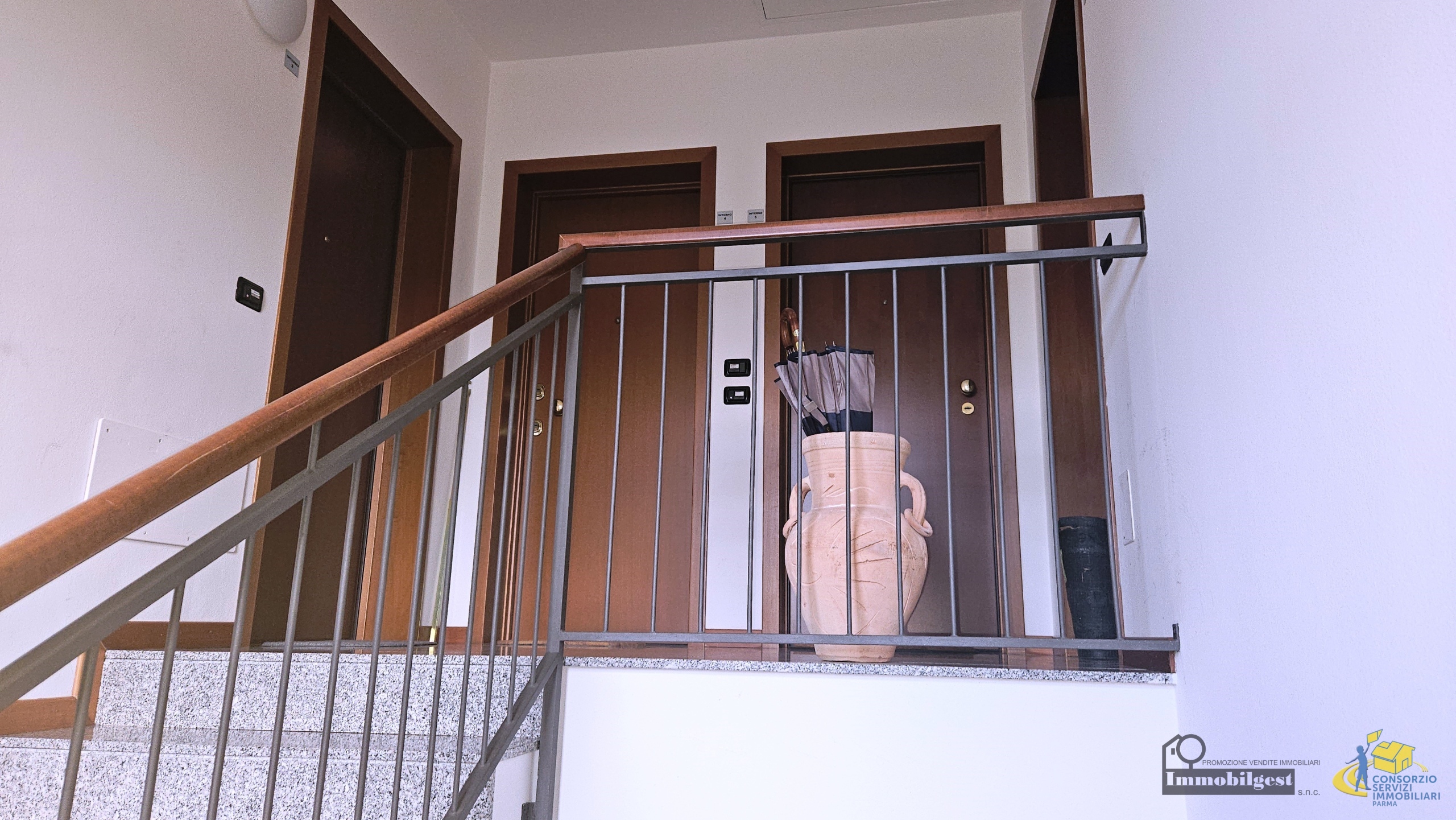 Trilocale con box in via della liberzione 27, Lesignano de' Bagni