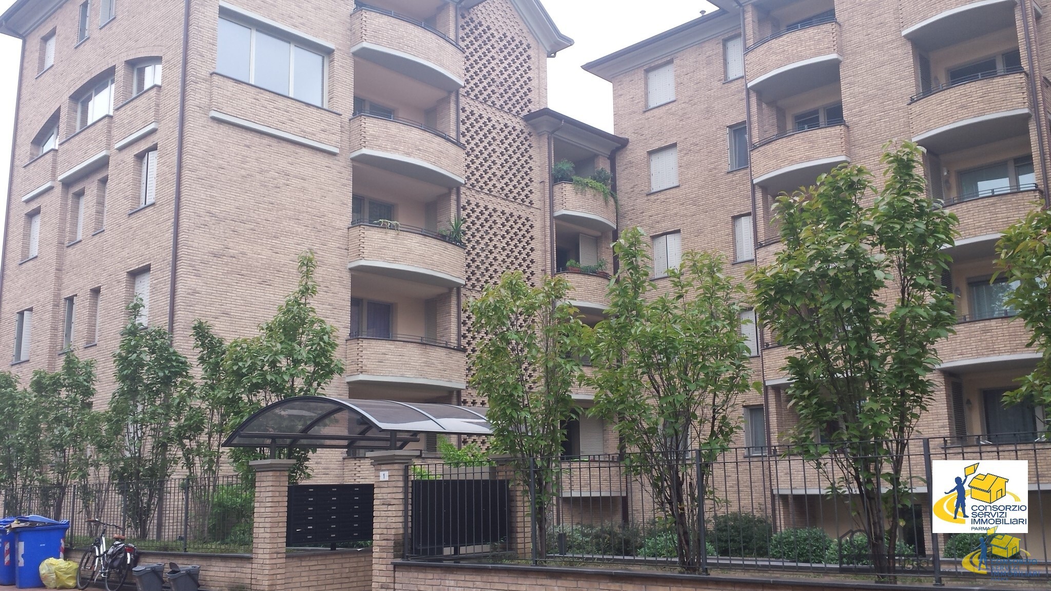 Bilocale con box doppio in via novara 1, Parma