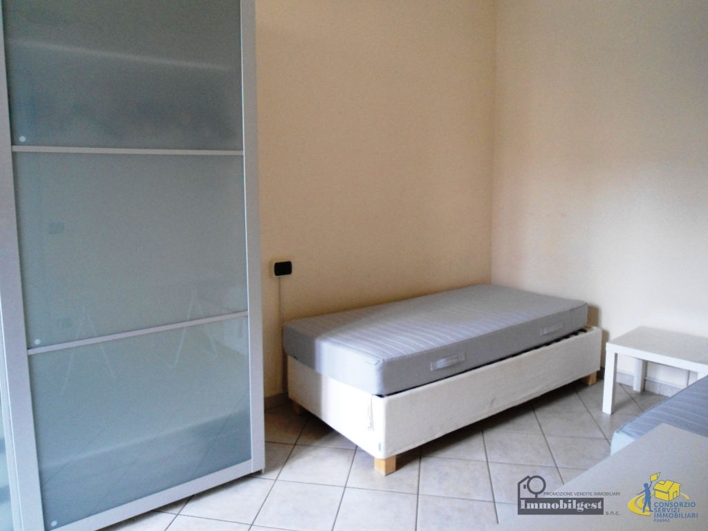 Bilocale in affitto in via primo groppi 14, Parma